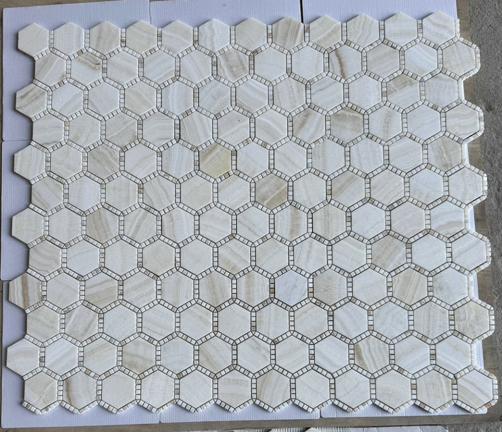 Hexagon Deco Onyx Ivory 10.75 x 12.5