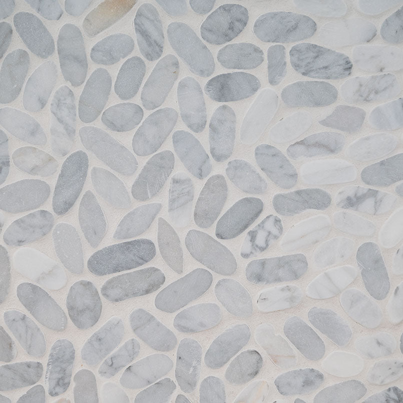 sliced-carrara-white-pebble