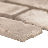 doverton-gray-clay-brick-edge