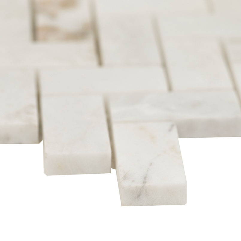arabescato-venato-white-1×2-herringbone-honed-edge