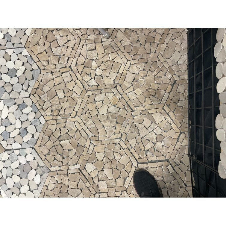 Random Sized Natural Stone Pebbl24