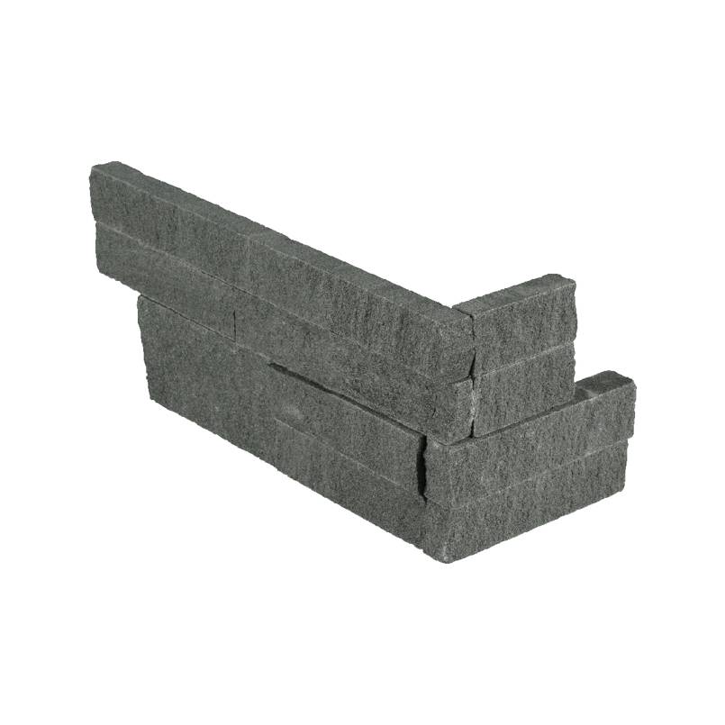 mountain-bluestone-stacked-stone-panels-corner2
