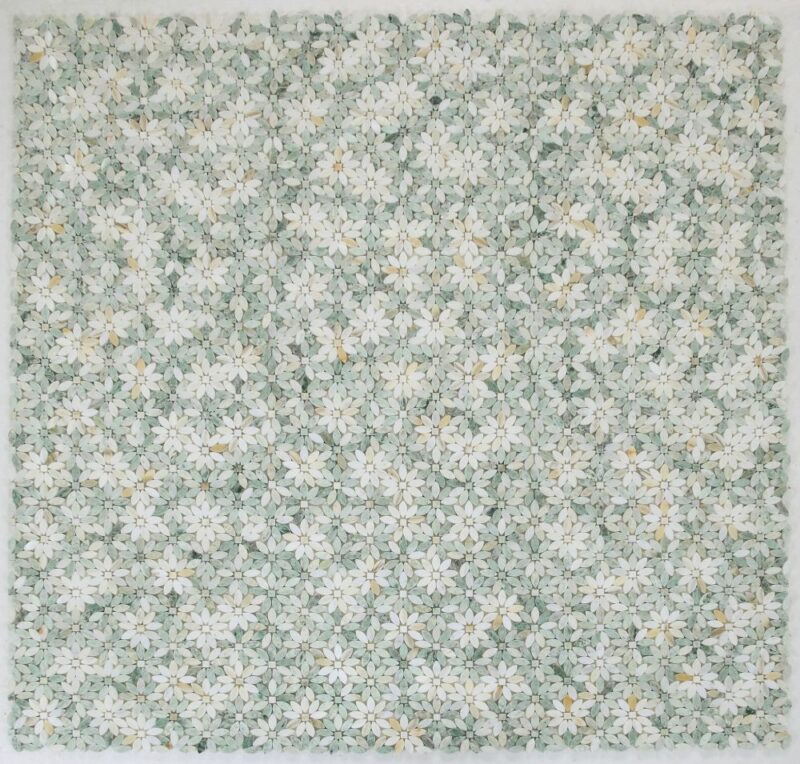 Daisy Wild Green 12.75 x 12.5 - Image 3
